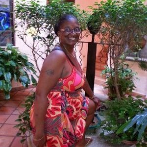 Meet your Posher, Sandra